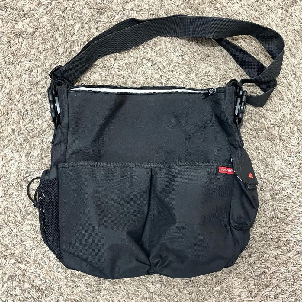 Skip hop diaper bag